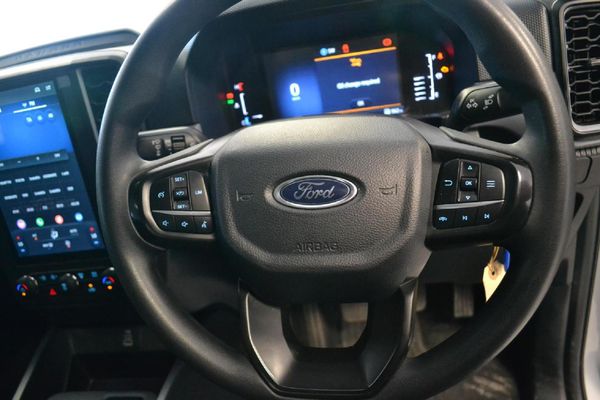 2025-Ford-Ranger-20D-XL-HR-SuperCab image:13