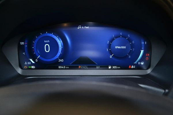2025-Ford-Puma-10T-Ecoboost-ST-Line-Vignale-Auto image:8