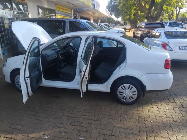 2012-Volkswagen-Polo-Vivo-14-Trendline image:12