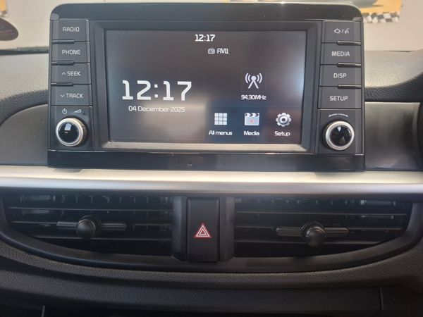 2021-Kia-Picanto-10-Style image:8