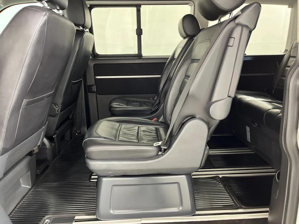 2016-Volkswagen-Caravelle-T6-20-BiTDI-Comfortline-Auto-4Motion image:3