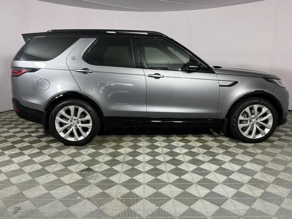 2021-Land-Rover-Discovery-30-TD-SE-R-Dynamic-D300 image:19