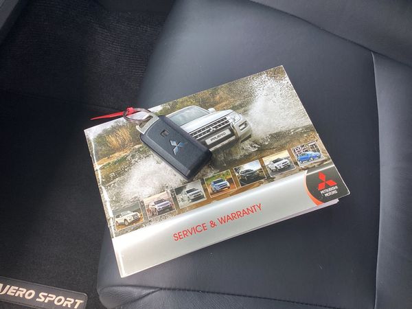 2019-Mitsubishi-Pajero-Sport-24D-Auto image:9
