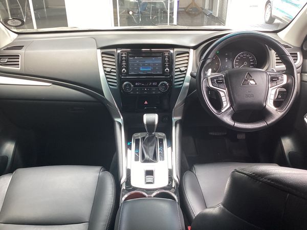 2019-Mitsubishi-Pajero-Sport-24D-Auto image:5