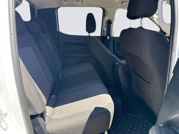 2025-Volkswagen-Amarok-20-BiTDI-154kW-4Motion-Life-Auto-Double-Cab image:10