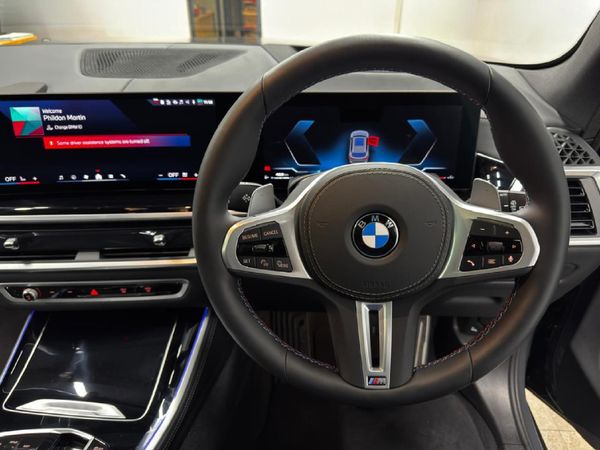 2025-BMW-X5-M60i image:9