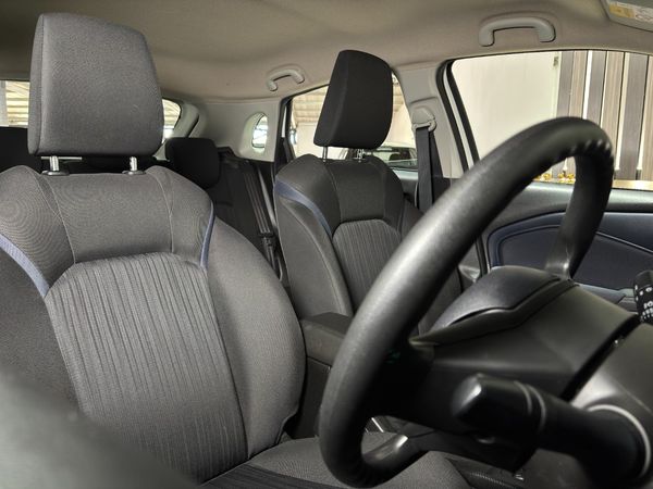 2025-Toyota-Starlet-15-XS-Auto image:20