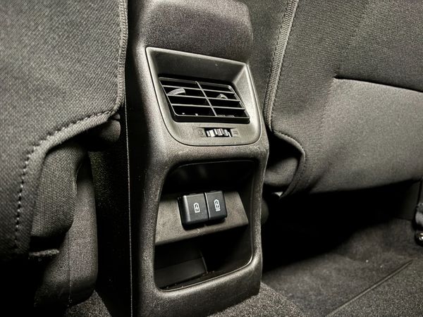 2025-Toyota-Starlet-15-XS-Auto image:23
