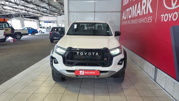 2025-Toyota-Hilux-28GD-6-GR-Sport-Double-Cab-4x4 image:4