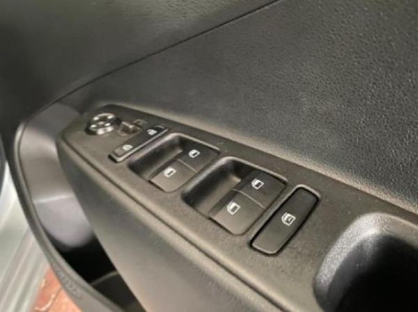 2024-Hyundai-Grand-i10-10-Motion image:21