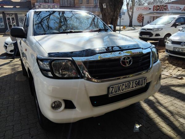 2016-Toyota-Hilux-25-D-4D-SRX-4x4-Single-Cab image:1