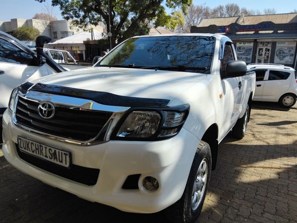 2016-Toyota-Hilux-25-D-4D-SRX-4x4-Single-Cab image:5