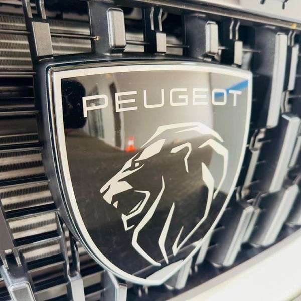 2026-Peugeot-Landtrek-19D-Allure-Double-Cab-Auto image:14