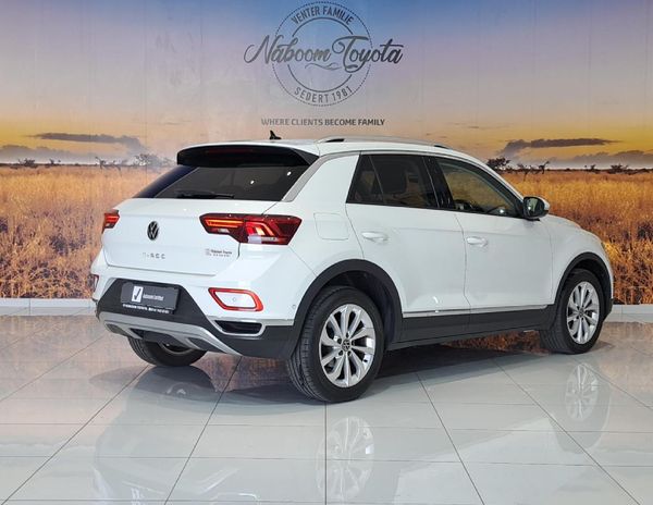 2023-Volkswagen-T-Roc-14-TSI-Design-Auto image:7