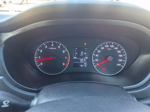 2021-Hyundai-i20-12-Motion image:10