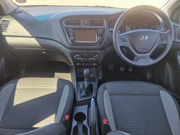 2021-Hyundai-i20-12-Motion image:11