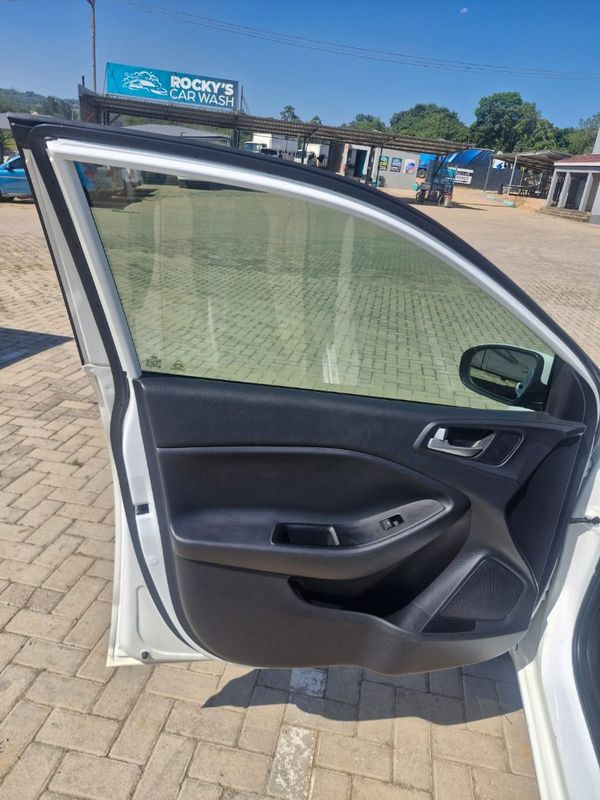 2021-Hyundai-i20-12-Motion image:14