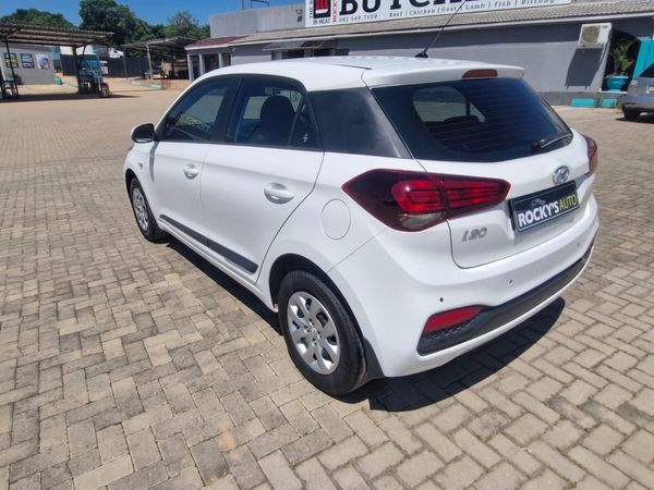 2021-Hyundai-i20-12-Motion image:6