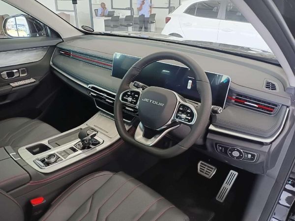 2026-Jetour-Dashing-15T-Momentum image:7
