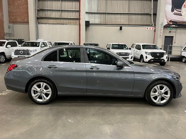 2018-Mercedes-Benz-C-Class-C-180-Auto image:1