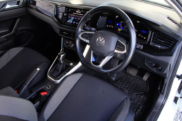 2022-Volkswagen-Polo-10-TSI-Life-Auto-DSG image:12