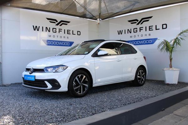 2022-Volkswagen-Polo-10-TSI-Life-Auto-DSG image:4