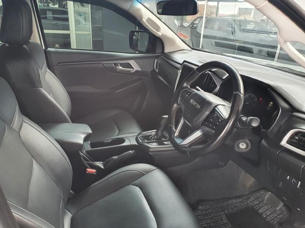 2024-Isuzu-D-Max-19-DDI-HR-LS-Auto-Double-Cab image:7