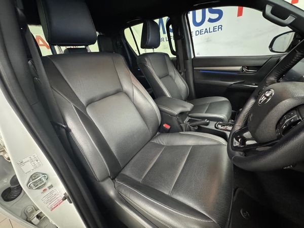 2026-Toyota-Hilux-28-GD-6-RB-Legend-RS-Auto-Double-Cab-mHev image:14