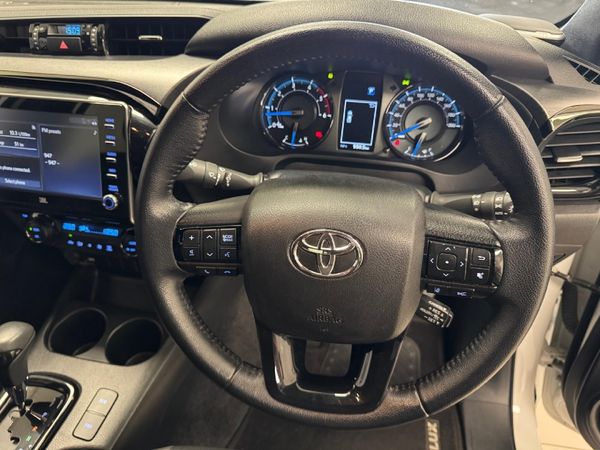 2026-Toyota-Hilux-28-GD-6-RB-Legend-RS-Auto-Double-Cab-mHev image:7