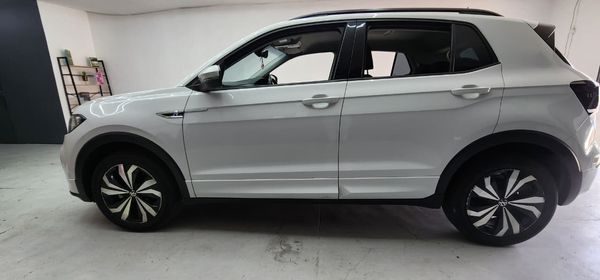 2024-Volkswagen-T-Cross-10-TSI-Comfortline image:1