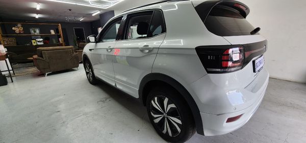 2024-Volkswagen-T-Cross-10-TSI-Comfortline image:3