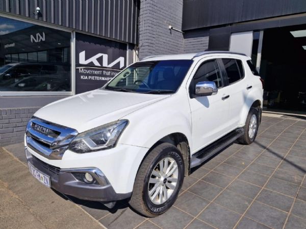 2020-Isuzu-Mu-x-30D-Auto image:2