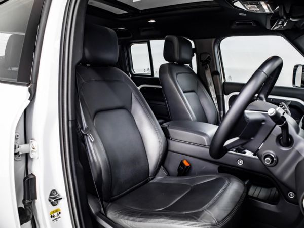 2025-Land-Rover-Defender-110-D350-X-Dynamic-HSE image:15