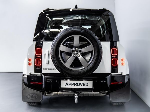 2025-Land-Rover-Defender-110-D350-X-Dynamic-HSE image:5