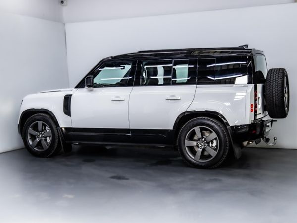 2025-Land-Rover-Defender-110-D350-X-Dynamic-HSE image:6