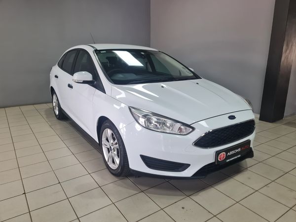 2015-Ford-Focus-10-EcoBoost-Ambiente image:2