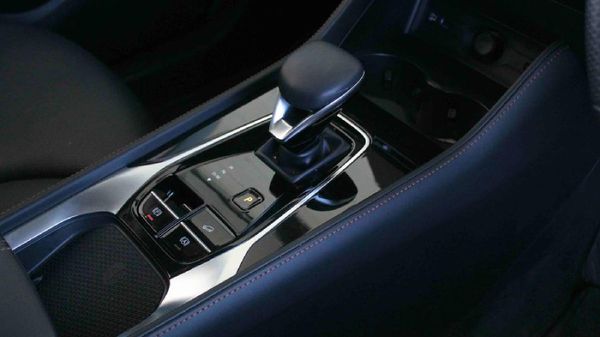 2025-MG-HS-20T-Lux-Auto image:9