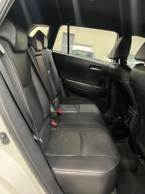 2023-Toyota-Corolla-Cross-18-XS image:12