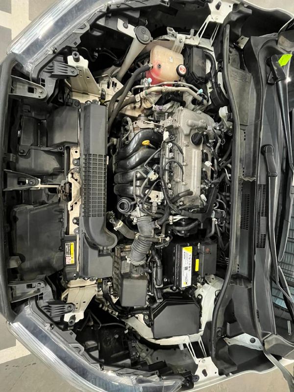 2023-Toyota-Corolla-Cross-18-XS image:8