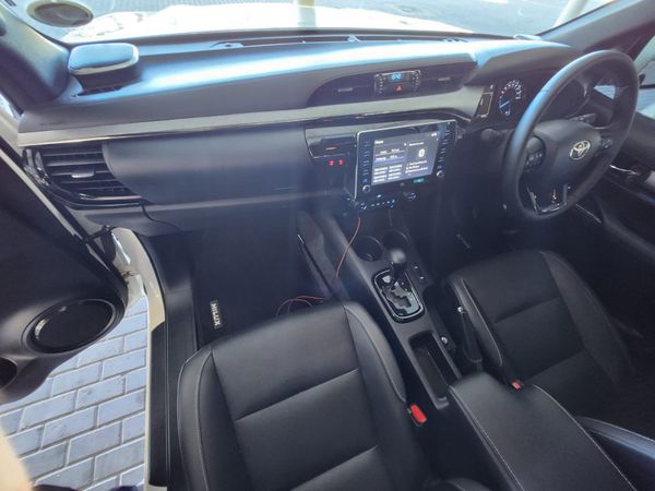 2026-Toyota-Hilux-28-GD-6-RB-Legend-RS-Auto-Double-Cab-mHev image:15