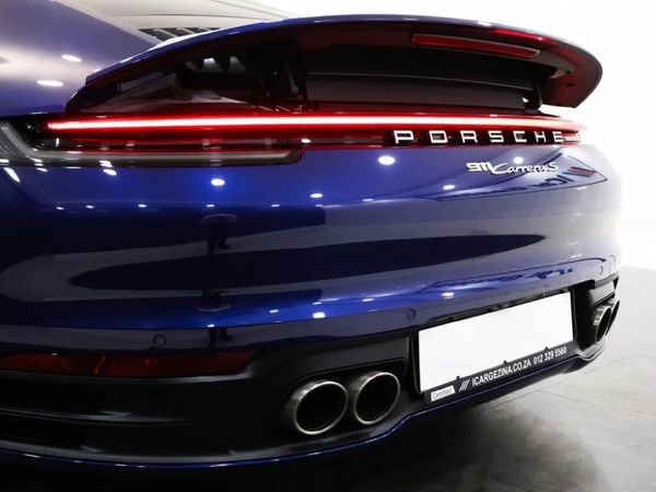 2019-Porsche-911-Carrera-S image:10