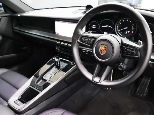 2019-Porsche-911-Carrera-S image:5