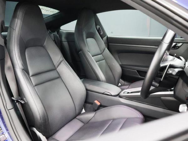 2019-Porsche-911-Carrera-S image:6