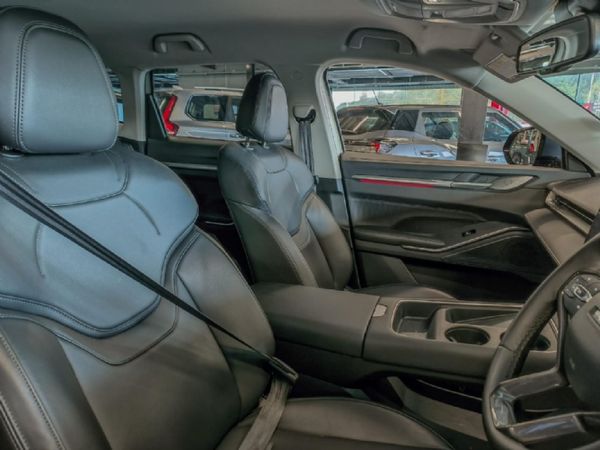 2026-Haval-H6-15T-Hybrid-Luxury-DHT image:3
