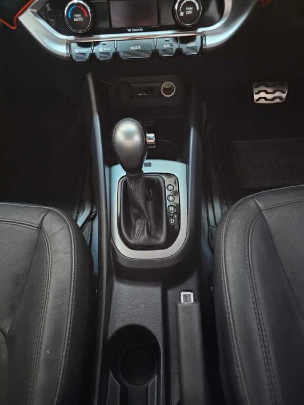 2014-Kia-Rio-14-Tec-5-dr-Auto image:11