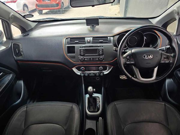 2014-Kia-Rio-14-Tec-5-dr-Auto image:7