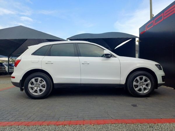 2011-Audi-Q5-20-TFSI-quattro-Auto image:7