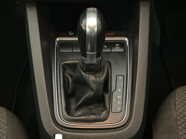 2017-Volkswagen-Jetta-GP-14-TSI-Comfortline-Auto image:10