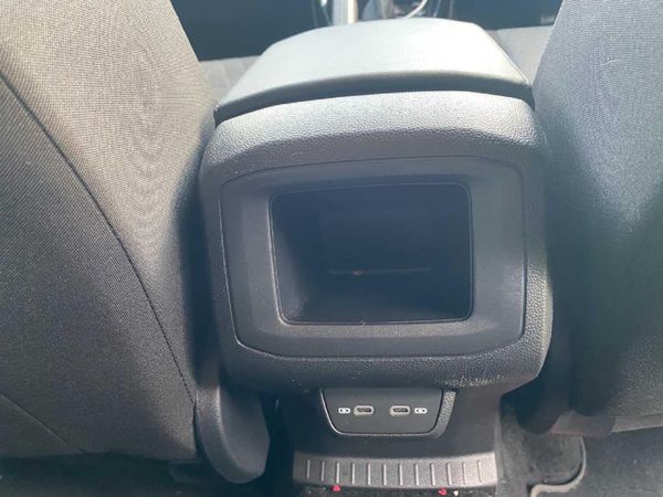 2025-Volkswagen-T-Cross-10-TSI-Life-Auto image:19