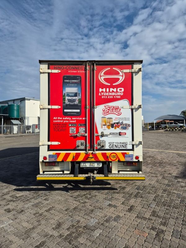 2024-Hino-300-Hino-300-816-SWB-AT image:3